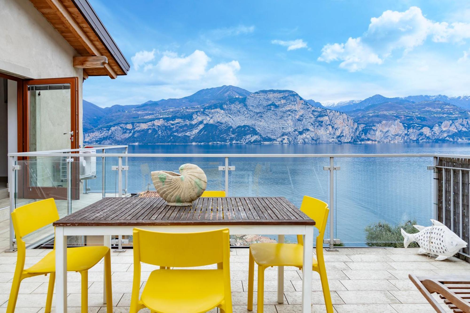 Ca De L'Angelon Aparthotel Brenzone sul Garda Εξωτερικό φωτογραφία