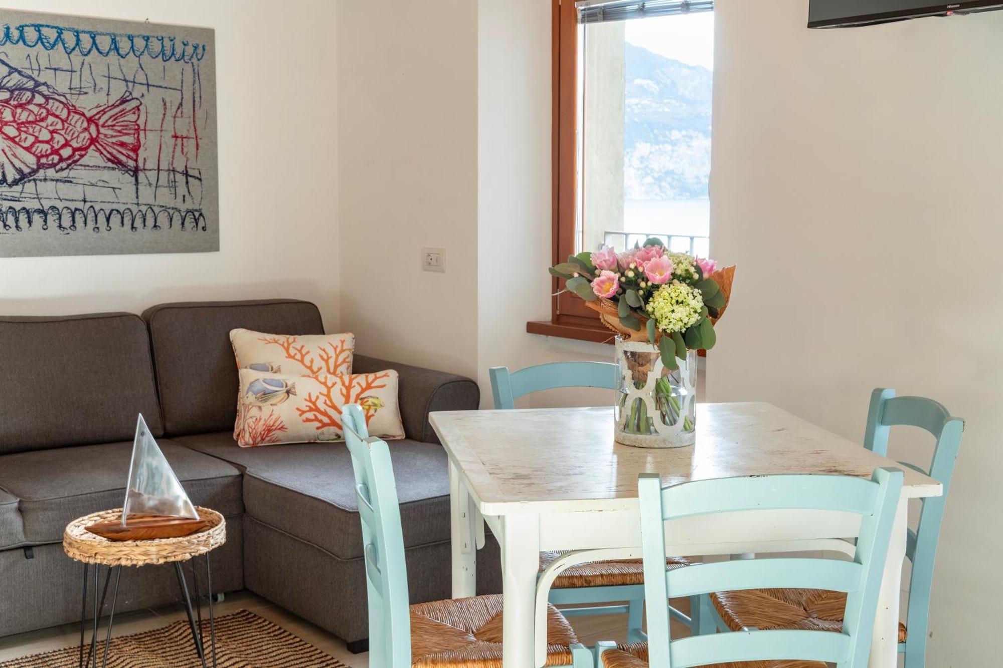 Ca De L'Angelon Aparthotel Brenzone sul Garda Εξωτερικό φωτογραφία