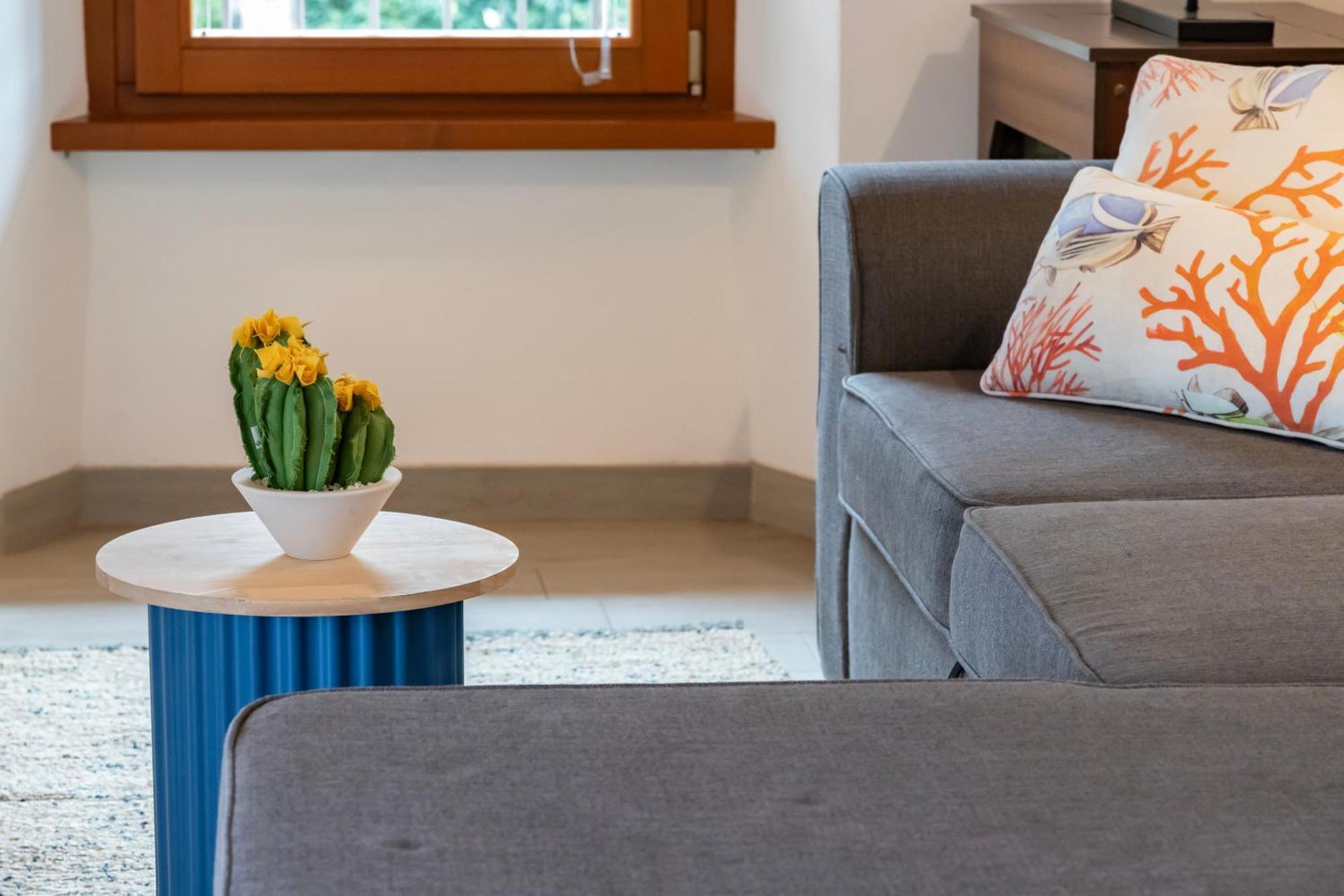 Ca De L'Angelon Aparthotel Brenzone sul Garda Δωμάτιο φωτογραφία