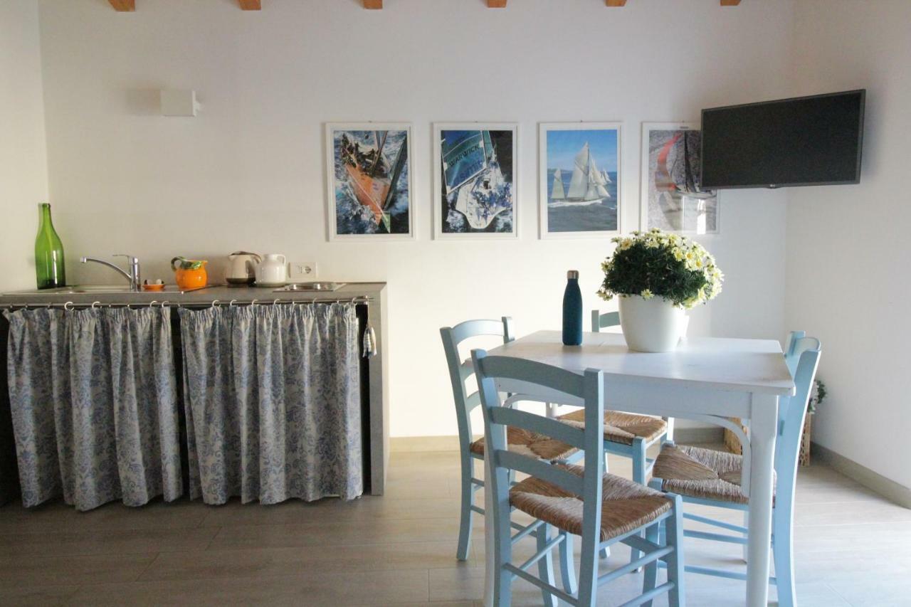 Ca De L'Angelon Aparthotel Brenzone sul Garda Εξωτερικό φωτογραφία